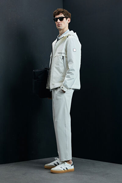 Lufian Erkek Mont, Kaban