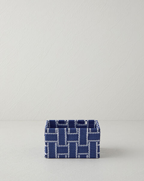 English Home Sepet, Kutu