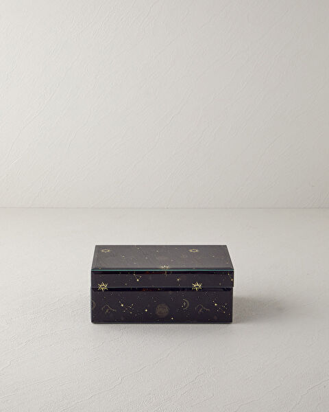 English Home Sepet, Kutu