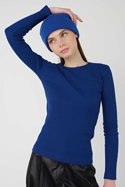 HE-QA Kadın Atlet, Body