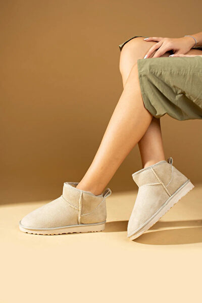 Pembe Potin Kadın Bot