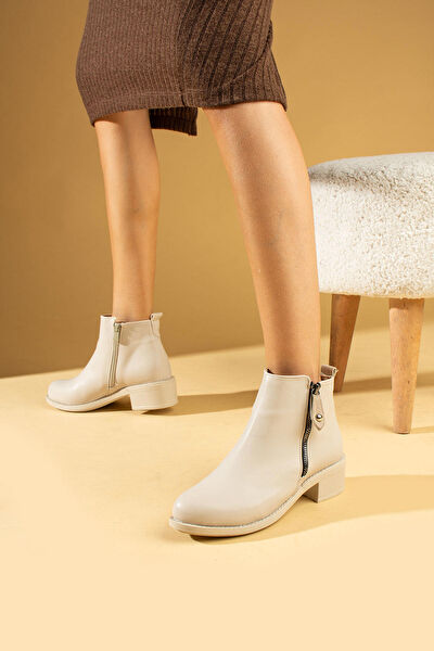 Pembe Potin Kadın Bot