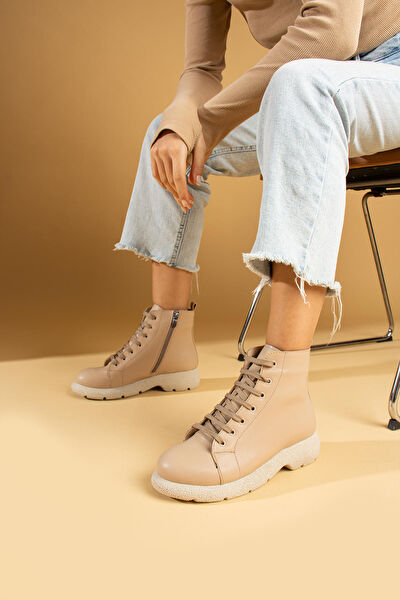 Pembe Potin Kadın Bot