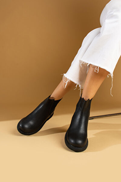 Pembe Potin Kadın Bot