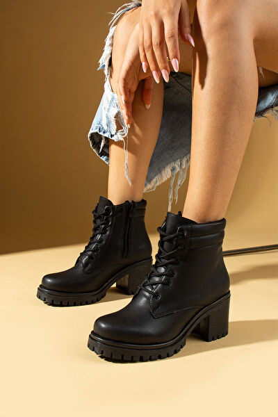 Pembe Potin Kadın Bot