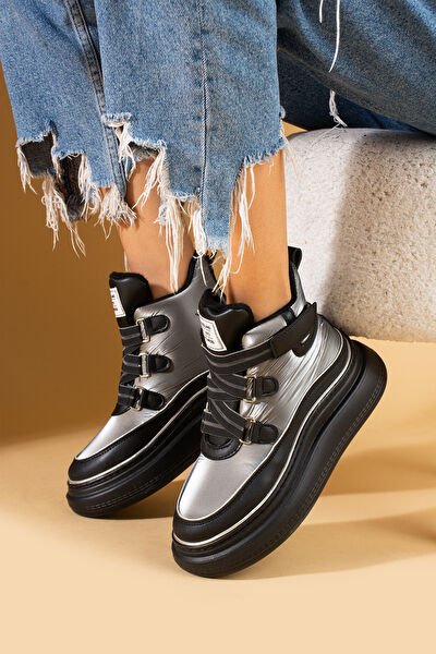 Pembe Potin Kadın Bot