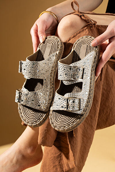 Pembe Potin Kadın Terlik