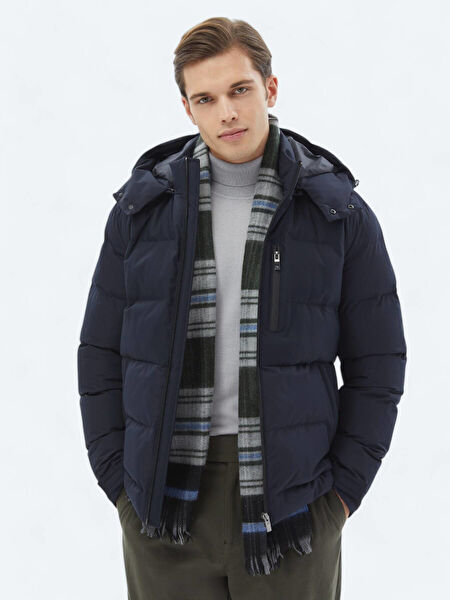 Kip Erkek Mont, Kaban