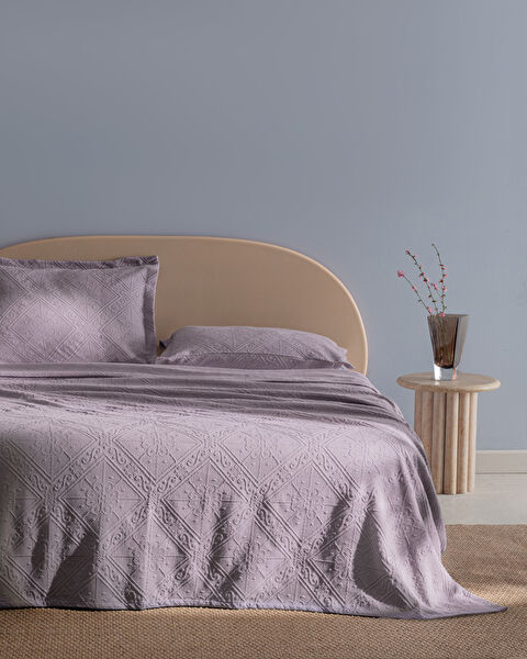 Madame Coco Yatak Örtüsü