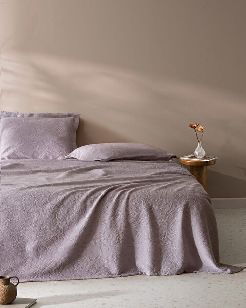 Madame Coco Yatak Örtüsü