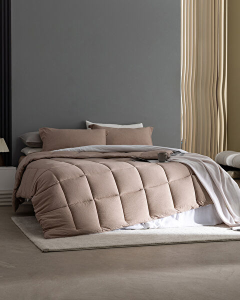 Madame Coco Yatak Örtüsü