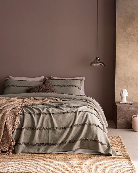 Madame Coco Yatak Örtüsü