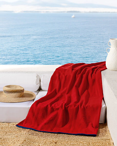 Madame Coco Plaj Havlusu