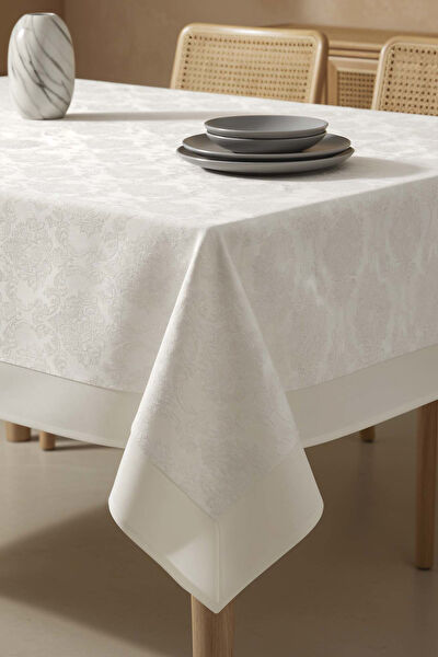 Rivaİstanbul Masa Örtüsü