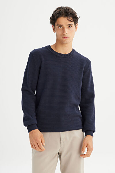 Lee Erkek Triko, Kazak