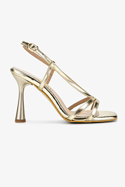 VALMENTİ Klasik Topuklu Ayakkabı