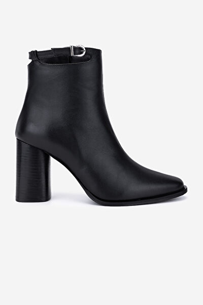 VALMENTİ Kadın Bot