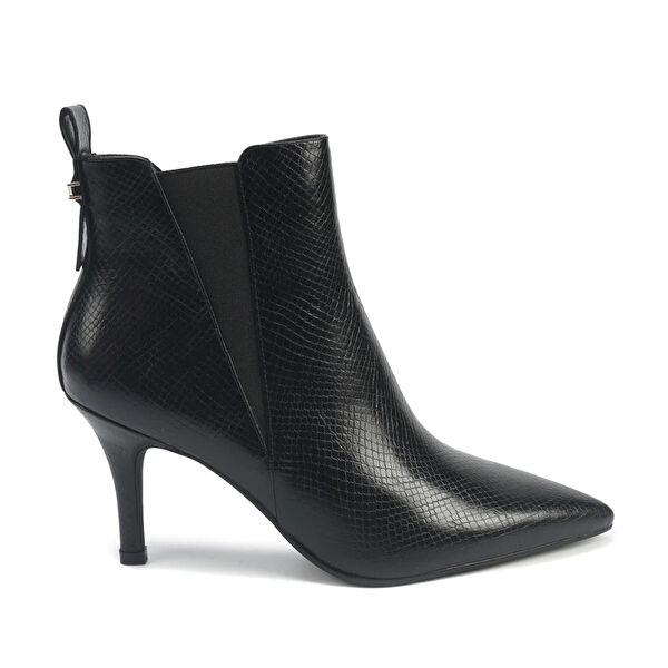 Nine West Kadın Bot