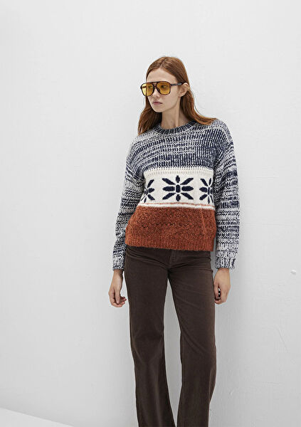 Mavi Kadın Triko, Kazak