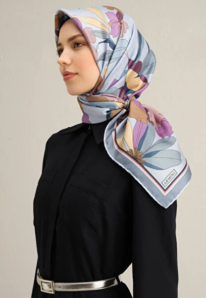 Armine Şal, Eşarp ve Aksesuarı