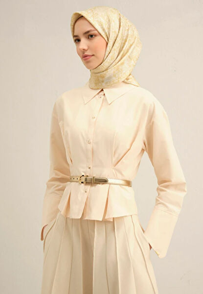 Armine Şal, Eşarp ve Aksesuarı