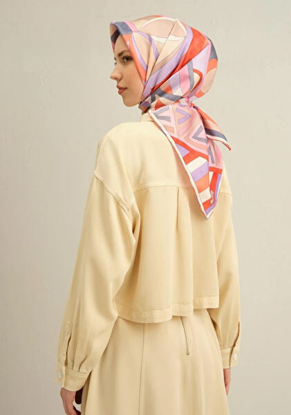 Armine Şal, Eşarp ve Aksesuarı