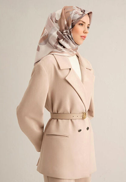 Armine Şal, Eşarp ve Aksesuarı