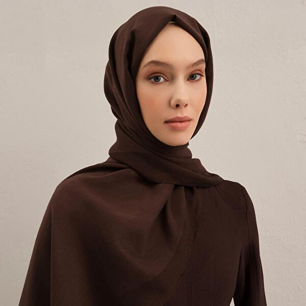 Armine Şal, Eşarp ve Aksesuarı