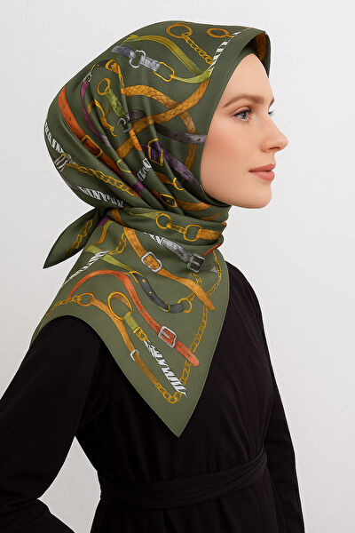 Armine Şal, Eşarp ve Aksesuarı