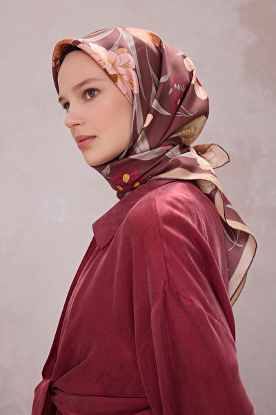 Belli Şal, Eşarp ve Aksesuarı