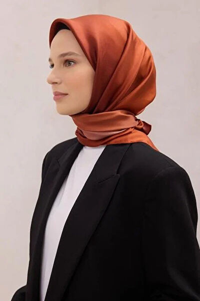 Belli Şal, Eşarp ve Aksesuarı