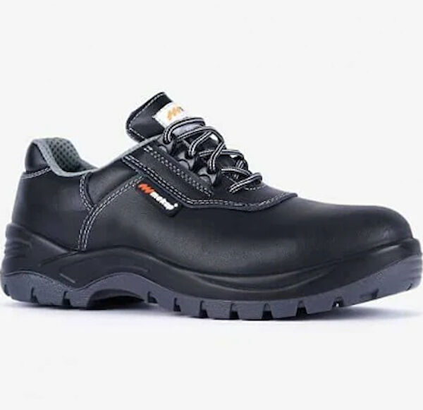 Mekap İş Ayakkabısı, Çizme