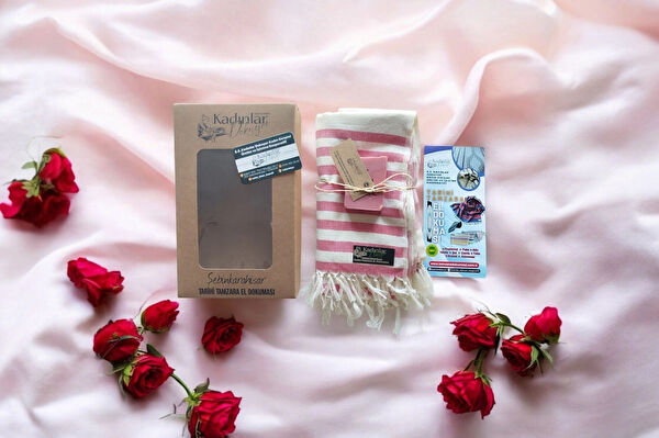 Kadınlar Dokuyor Kadın Girişimci El Emeği Ürünler