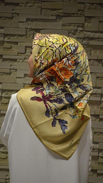 Aker Şal, Eşarp ve Aksesuarı