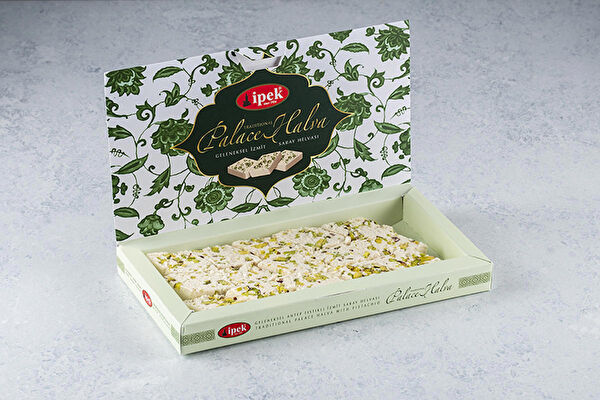 İpek Pişmaniye Pişmaniye