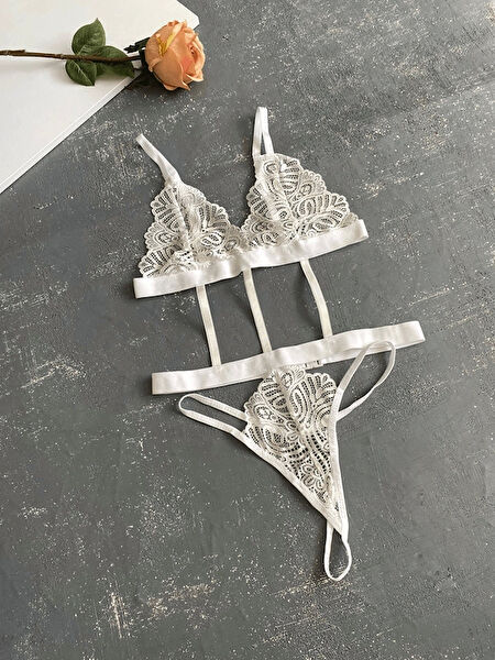 Gece İncisi Kadın Atlet, Body