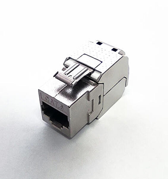 Beek Pense, Konnektör