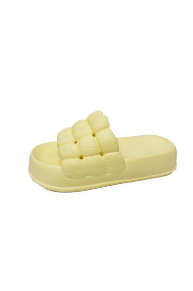 Akınal Kadın Terlik