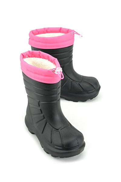  Kız Çocuk Bot, Çizme