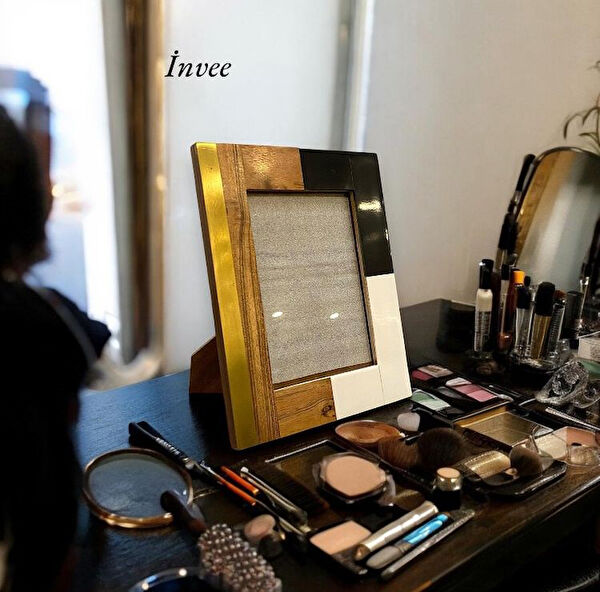 Invee Fotoğraf Çerçevesi