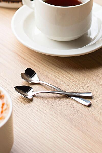 Nehir Çatal, Kaşık, Bıçak