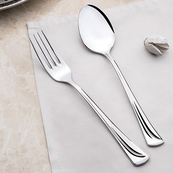 Nehir Çatal, Kaşık, Bıçak