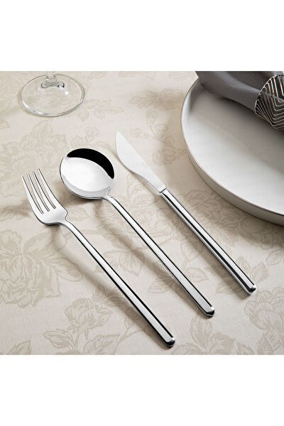 Nehir Çatal, Kaşık, Bıçak