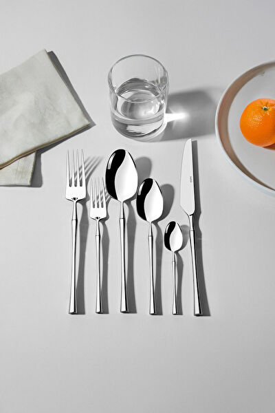 Nehir Çatal, Kaşık, Bıçak