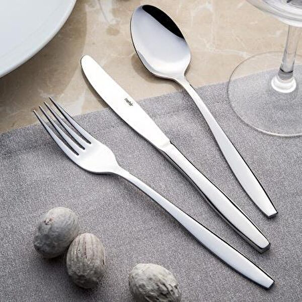 Nehir Çatal, Kaşık, Bıçak