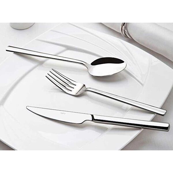 Nehir Çatal, Kaşık, Bıçak