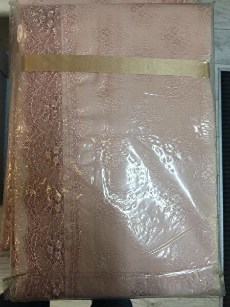 Özdilek Masa Örtüsü