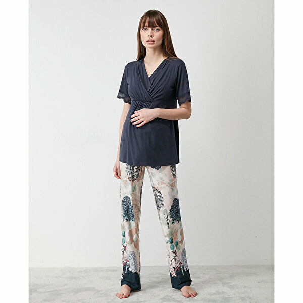 Catherine's Mom Lohusa