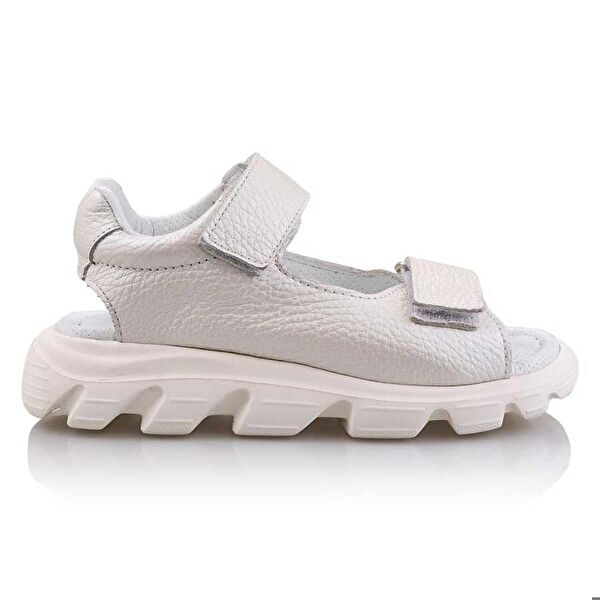  Erkek Çocuk Sandalet