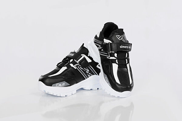 Almera Yürüyüş, Koşu Ayakkabısı